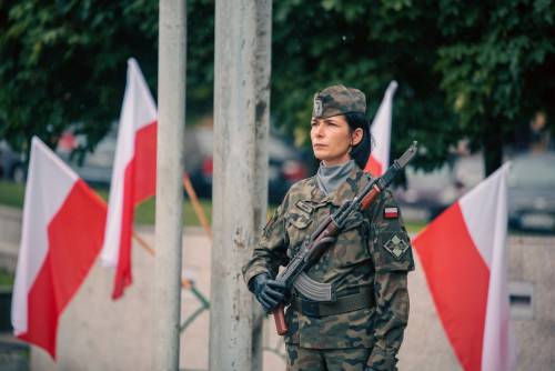 Zdjęcie przedstawia obchody rocznicy wybuchu II Wojny Światowej